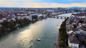 Basel im Dreiländereck: Was Reisende bei Einreise, Zoll und lokalen Regeln wissen sollten
